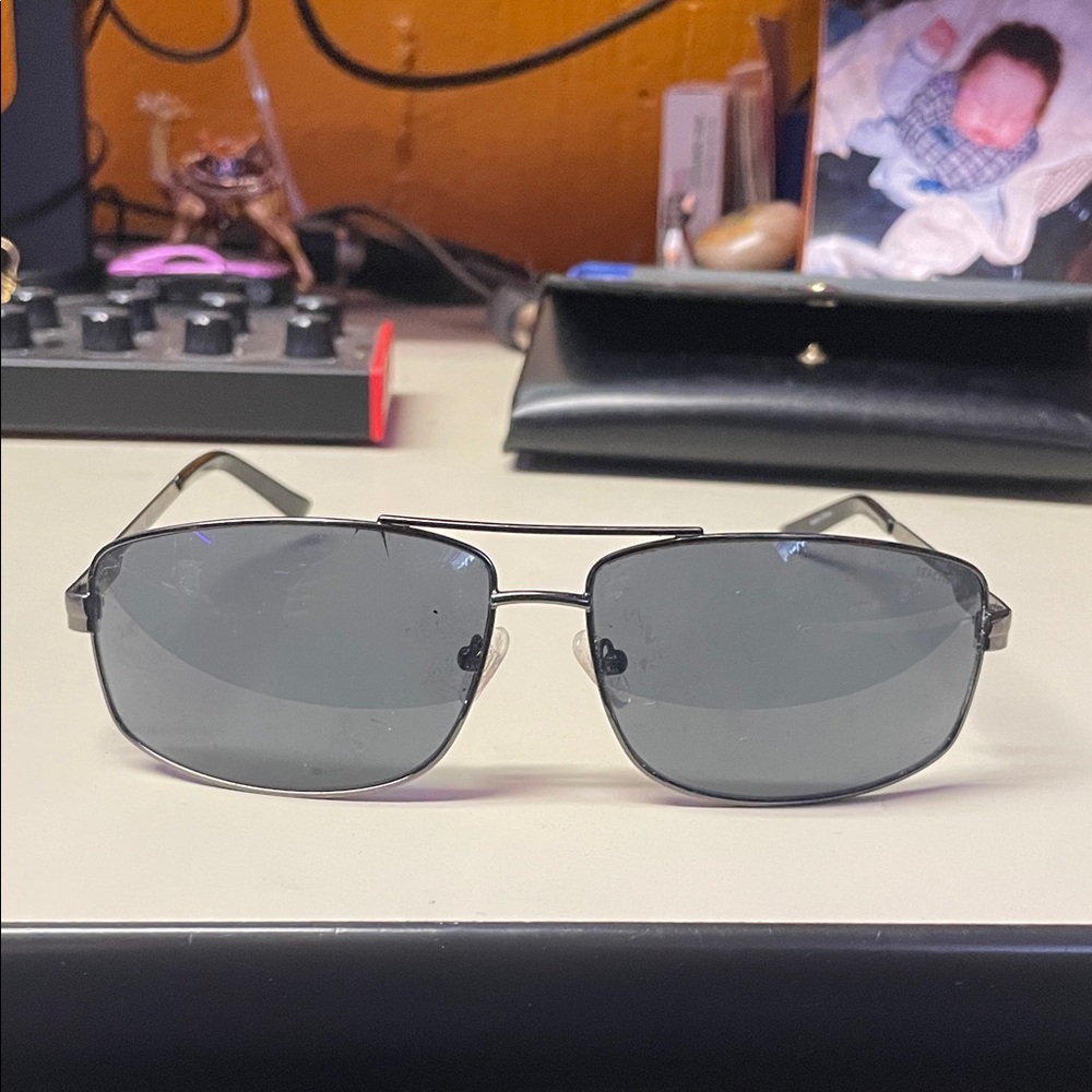 Reaction Kenneth Cole Stylish Black Sunglasses